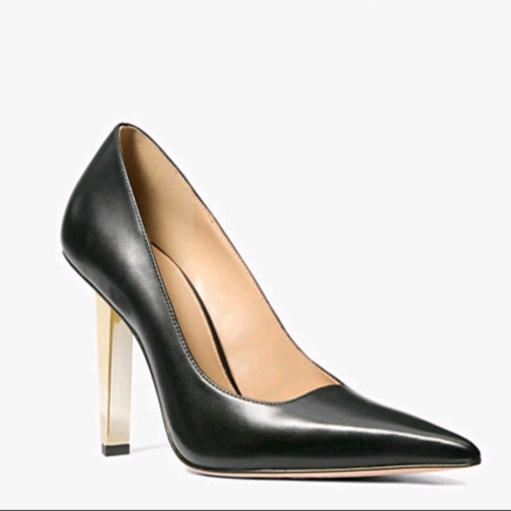Michael Kors Black Halle Leather Pumps